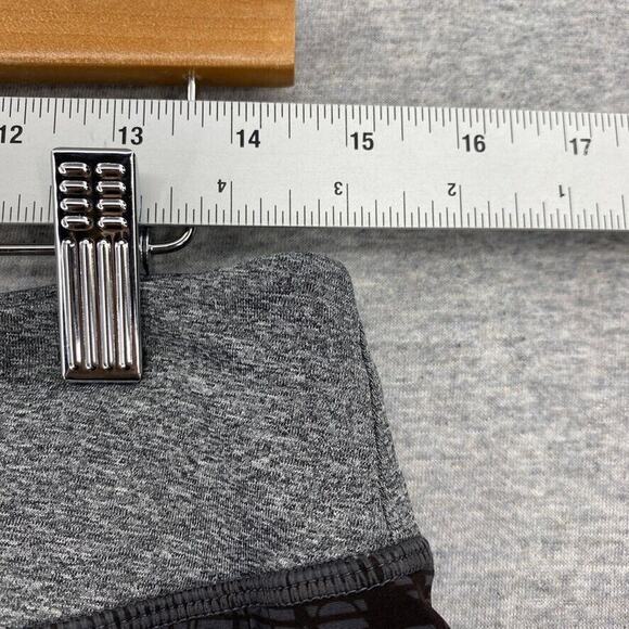 MPG Running Shorts Womens Medium Gray Running Floral Gym Yoga Activewear - Picture 8 of 12